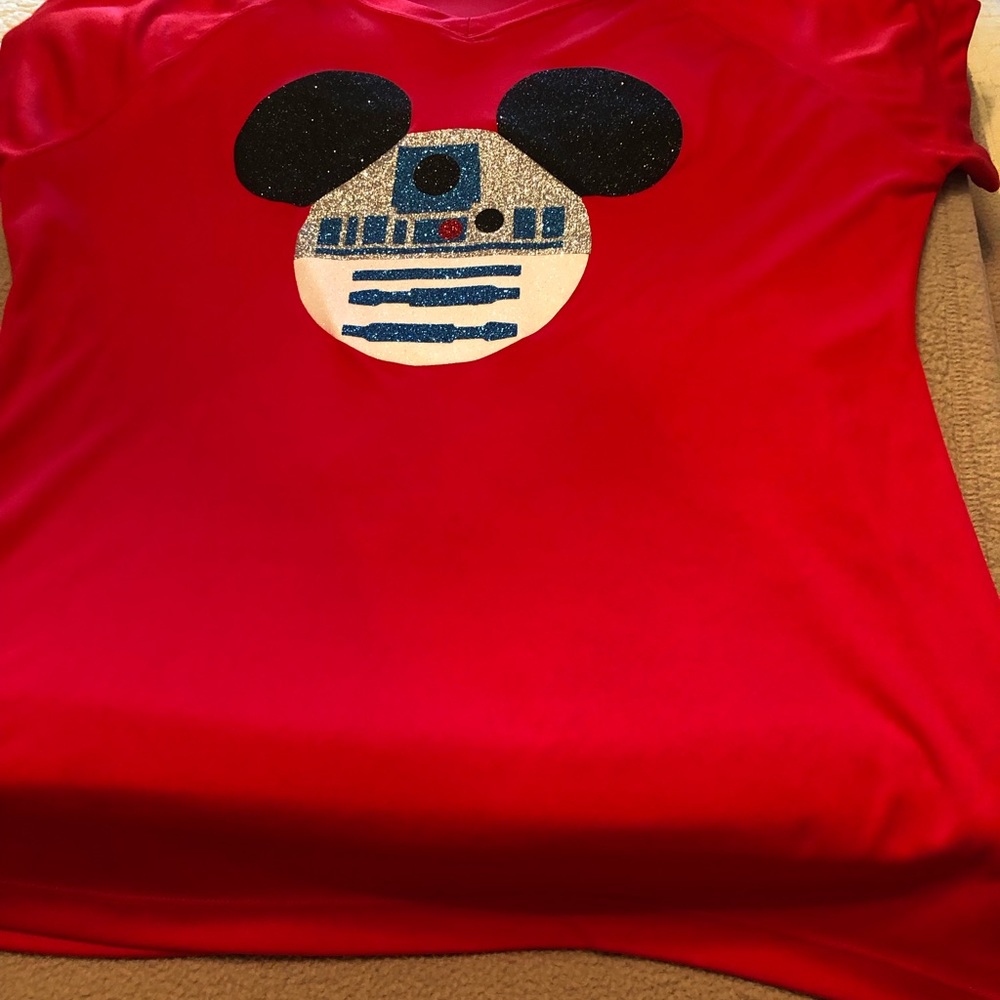 Disney Rare Woman’s Mickey Mouse Shirt - Picture 1 of 16